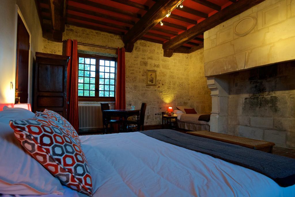Manoir De La Guerie Bed and Breakfast Ablon Værelse billede