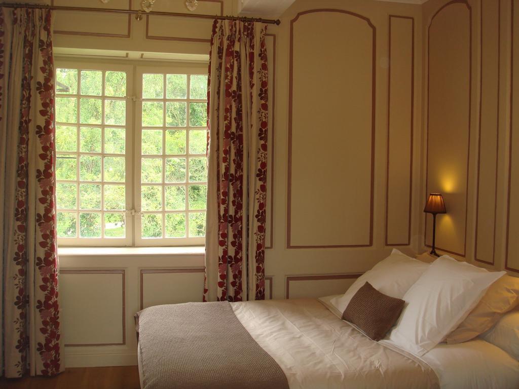 Manoir De La Guerie Bed and Breakfast Ablon Værelse billede